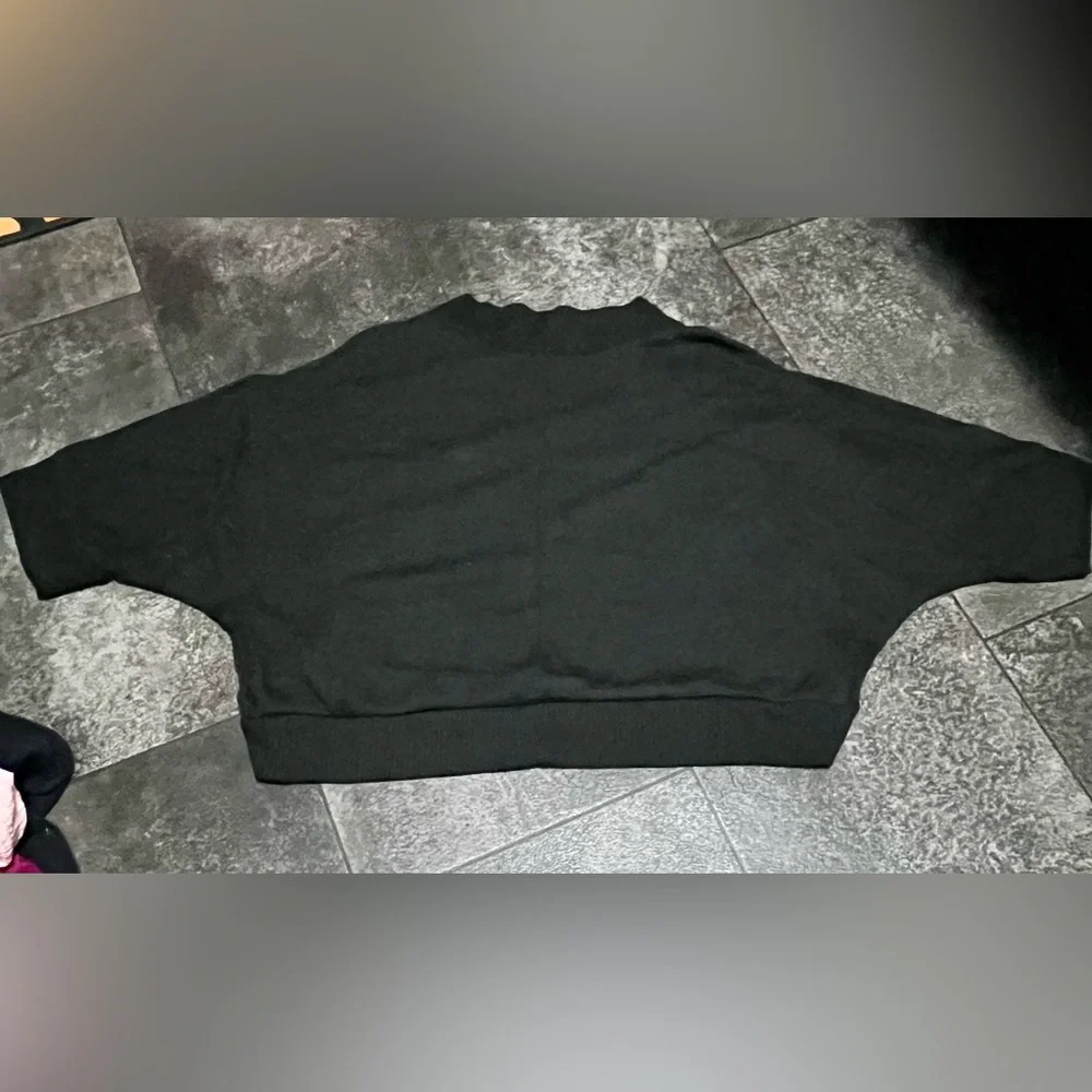 Ab* Black Short Sleeve Cropped Cardigan - Picture 2 of 4